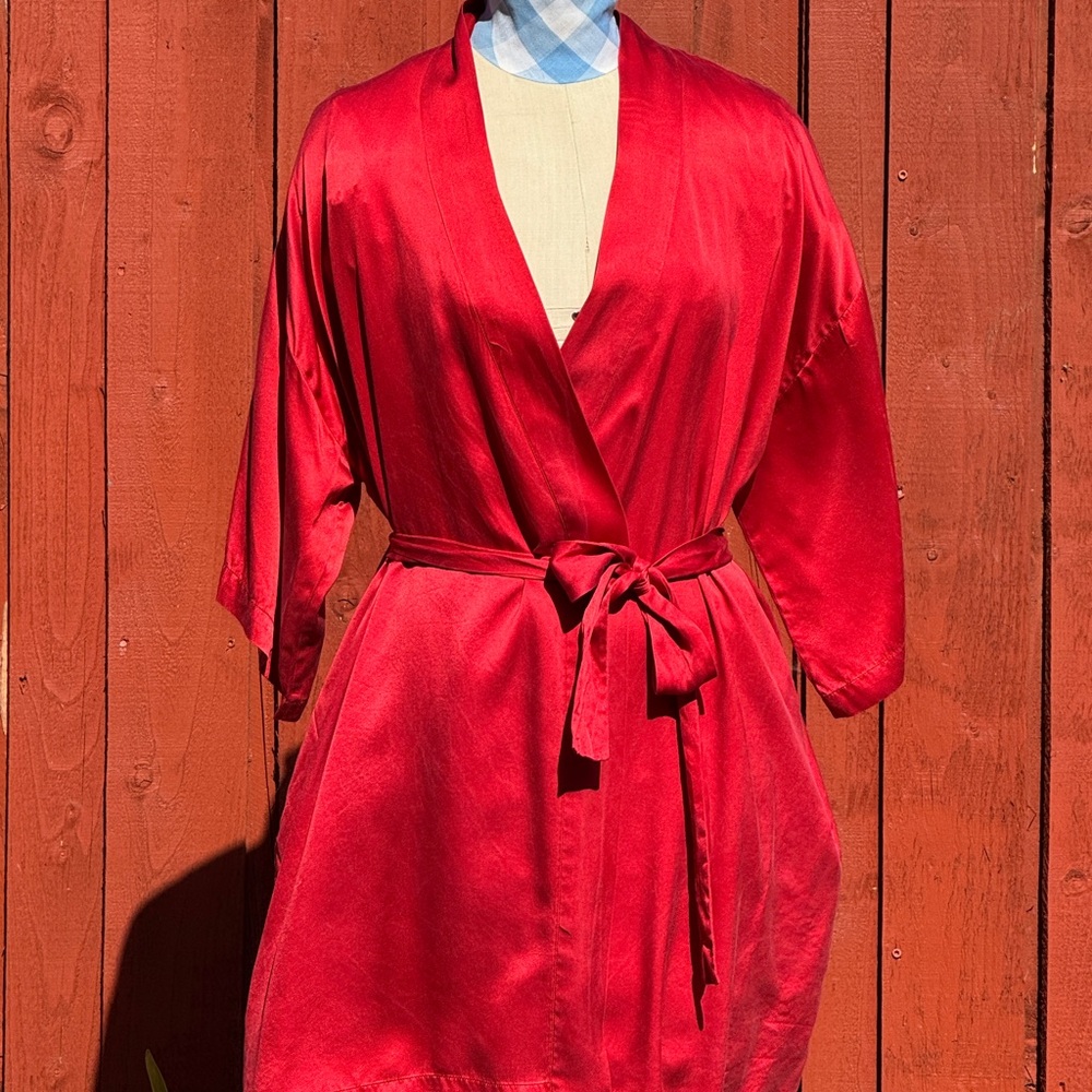 Nordstrom Red Women's Robe 
Valentine special price $38